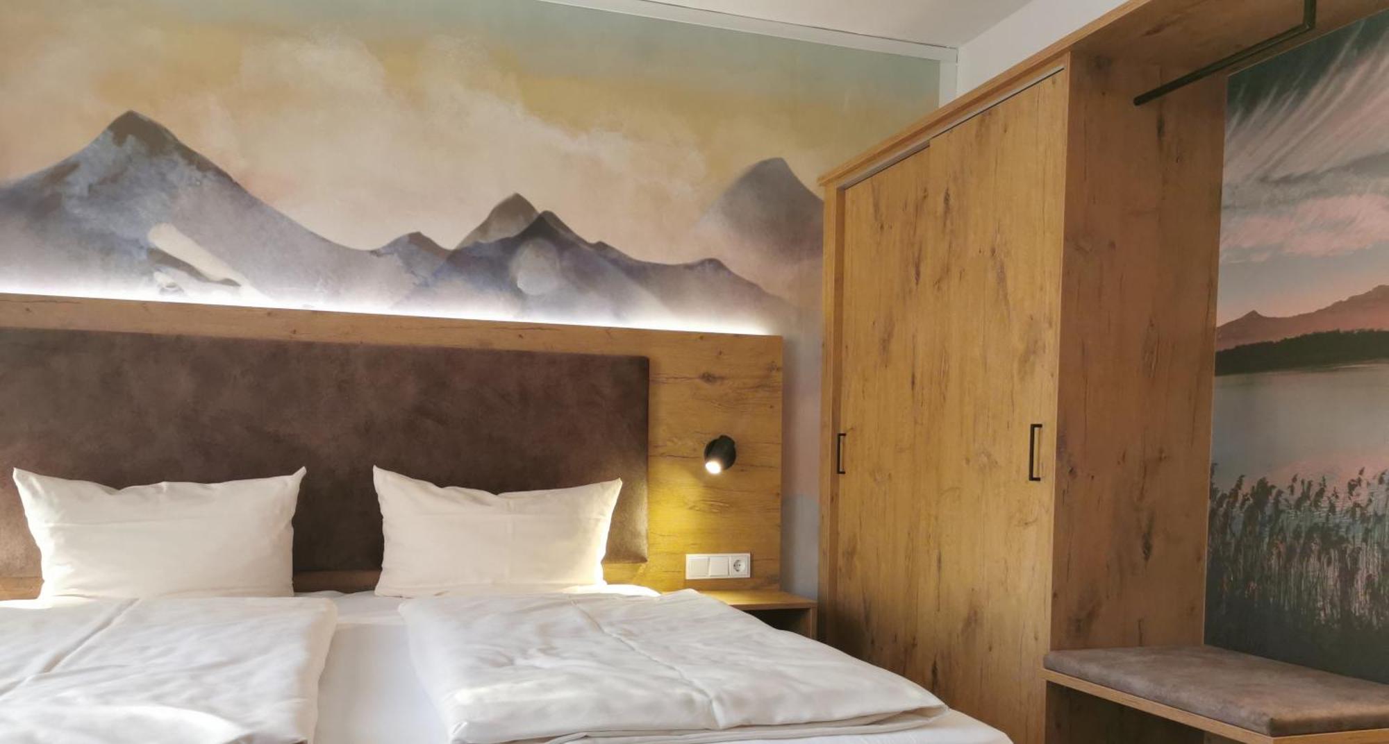 Hotel Landgasthof Zum Schildhauer Halfing Экстерьер фото