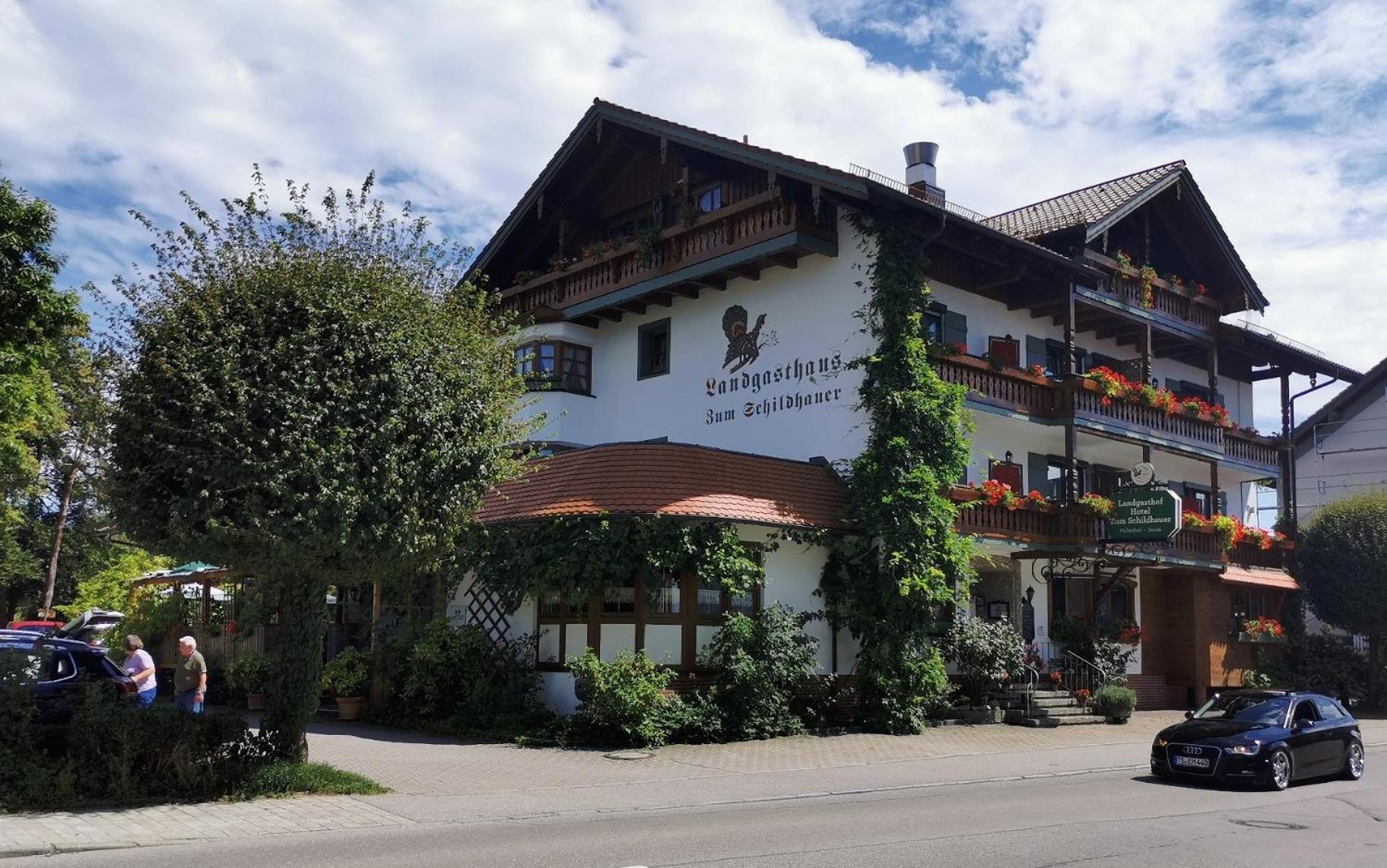 Hotel Landgasthof Zum Schildhauer Halfing Экстерьер фото